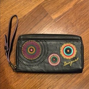Desigual wallet